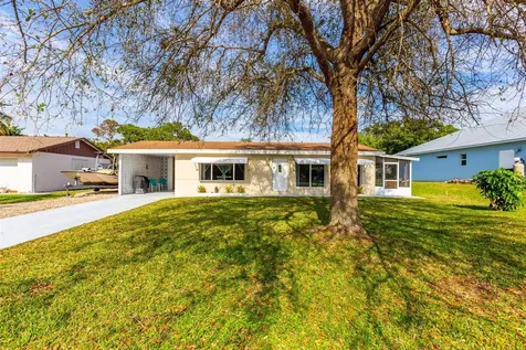 8059 SE Camellia Drive Hobe Sound FL 33455