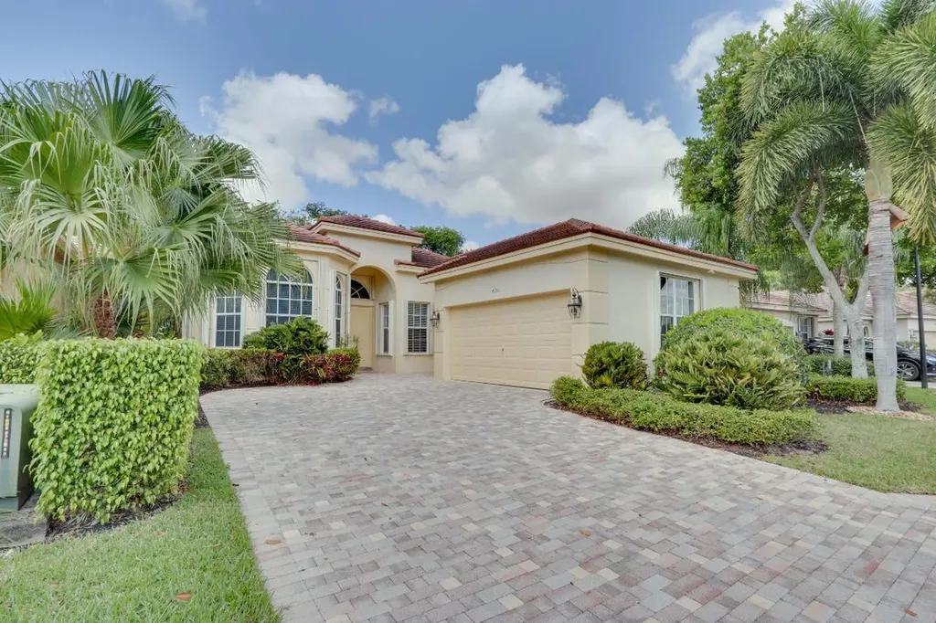 4185 Imperial Club Lane Lake Worth FL 33449