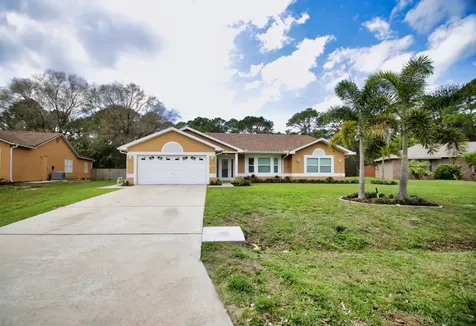 1560 Gisinger Court NW Palm Bay FL 32907