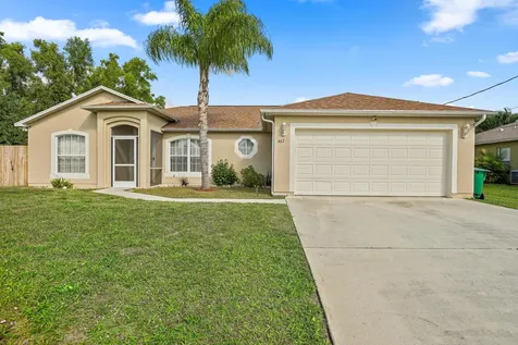 467 SW Namoit Place Port St Lucie FL 34953