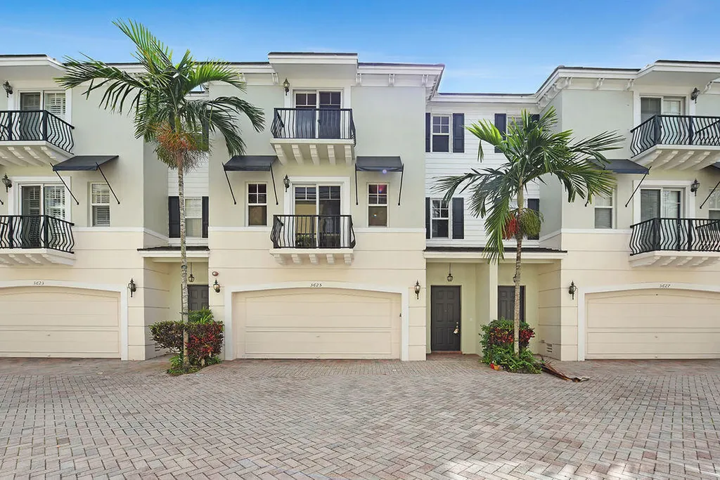 3625 NW 5th Terrace Boca Raton FL 33431
