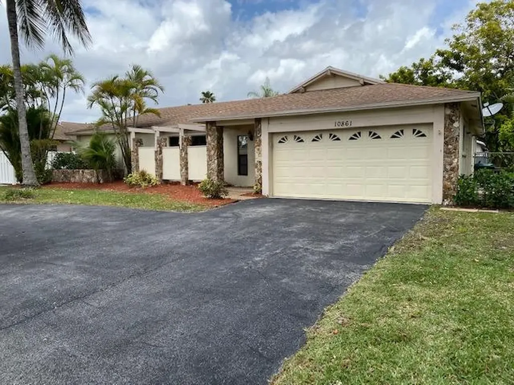 10861 NW 21st Street Coral Springs FL 33071