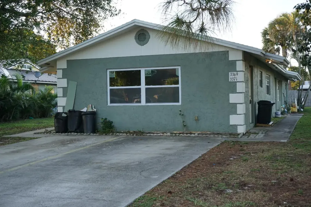 3371 SE Fairmont Street Stuart FL 34997