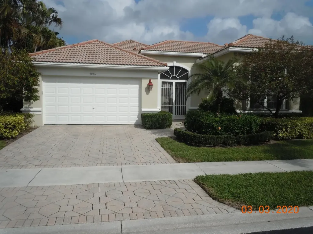 4086 Laurel Estates Way Wellington FL 33449