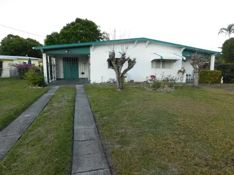 2114 Golfview Court Fort Pierce FL 34950