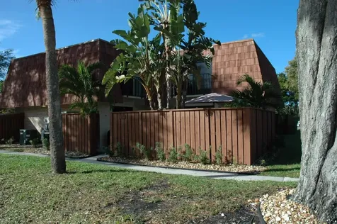 727 Buttonwood Lane Boynton Beach FL 33436