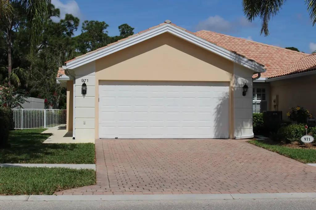 971 SW Tamarrow Place Stuart FL 34997