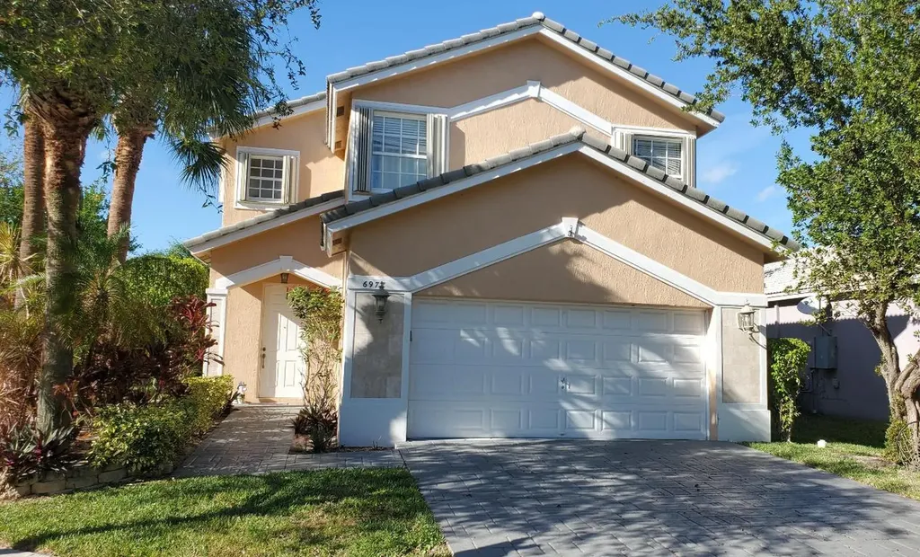 6977 NW 77th Street Parkland FL 33067