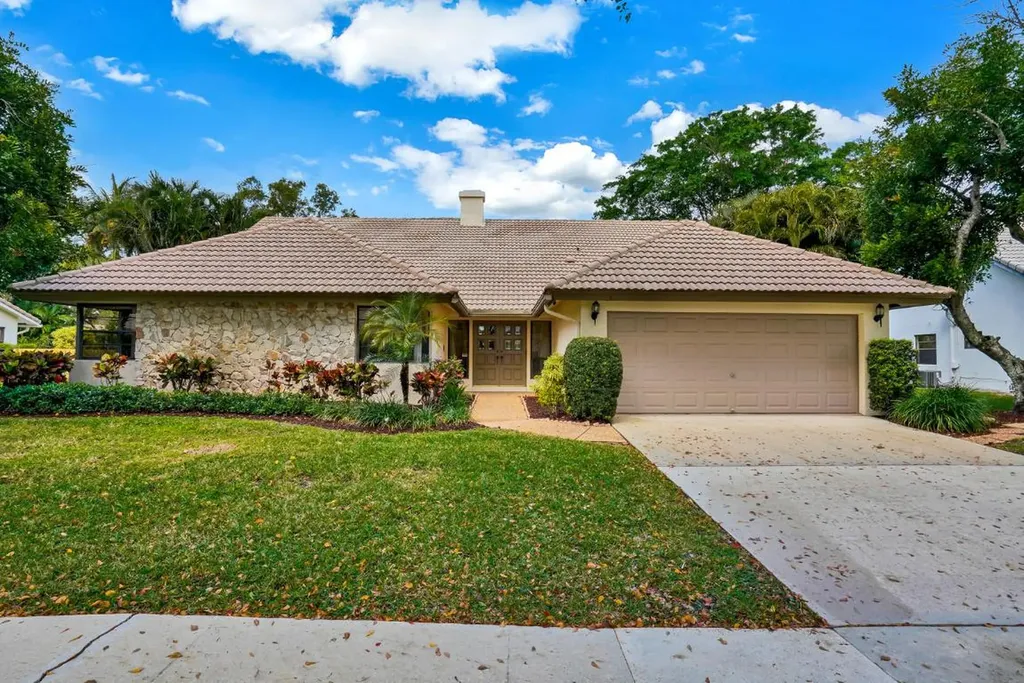 2391 NW 38th Street Boca Raton FL 33431
