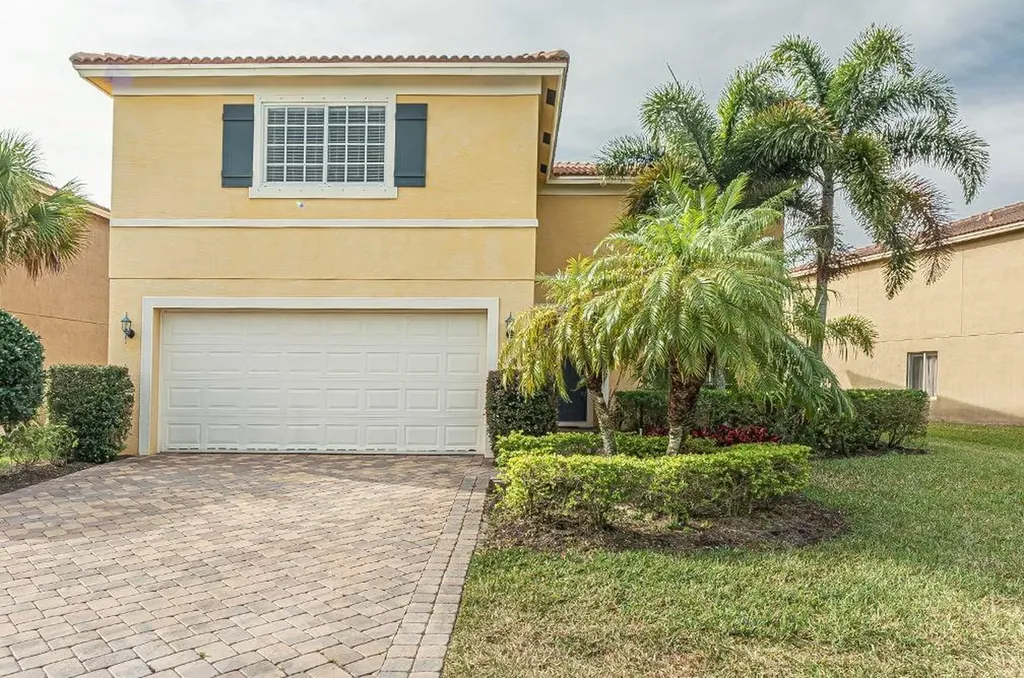 4407 56th Lane Vero Beach FL 32967