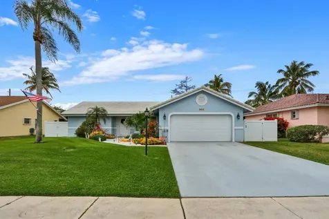 8241 Texas Trail Boca Raton FL 33487