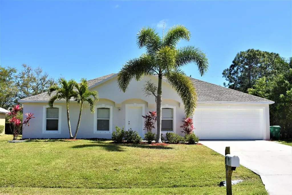 1219 SW Curry Street Port St Lucie FL 34983