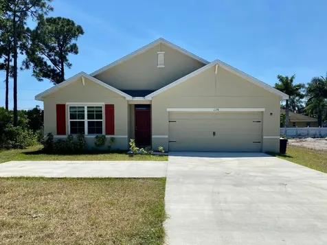 1174 SW Del Rio Boulevard Port St Lucie FL 34953