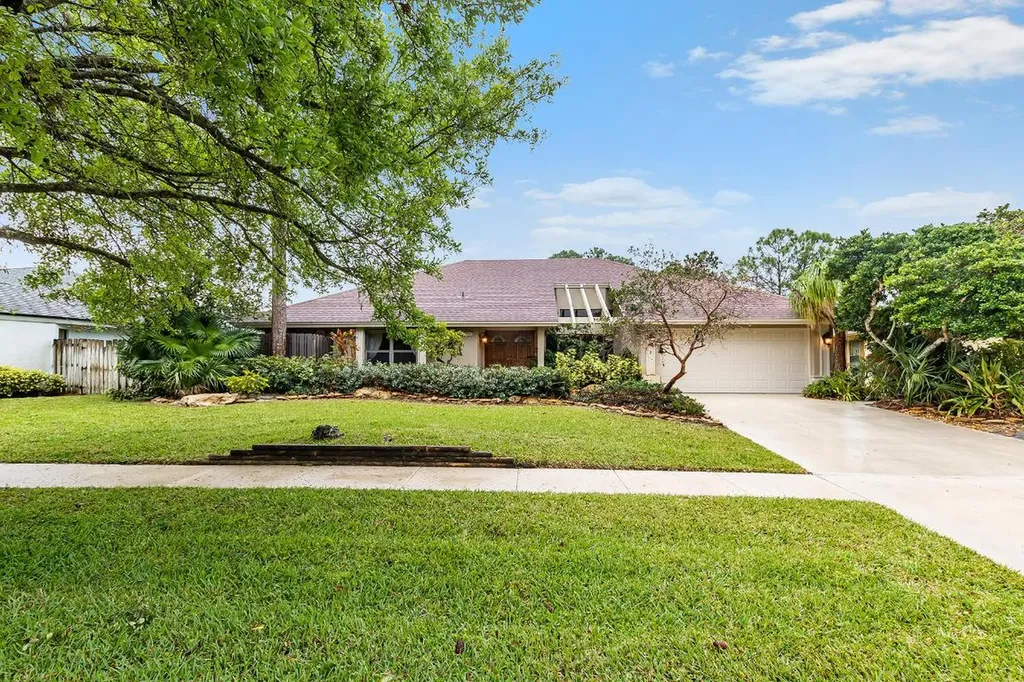 986 Cosmos Court Wellington FL 33414