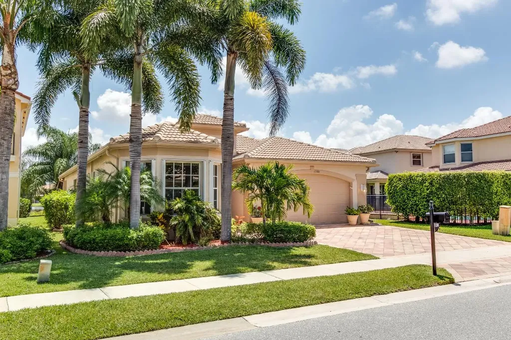 11388 Sandstone Hill Terrace Boynton Beach FL 33473