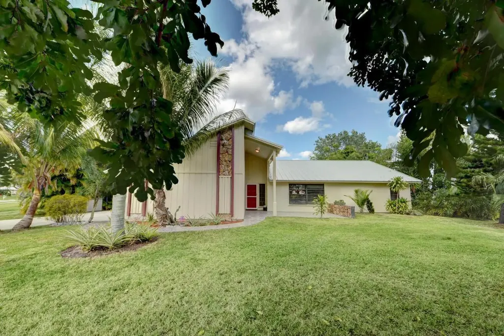 1979 SW Woodside Way Palm City FL 34990