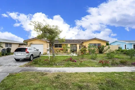 1133 W Camino Real Boca Raton FL 33486
