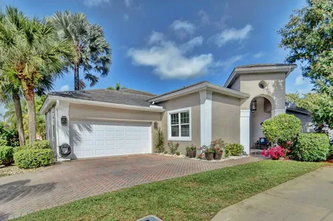 8261 Hampton Wood Drive Boca Raton FL 33433