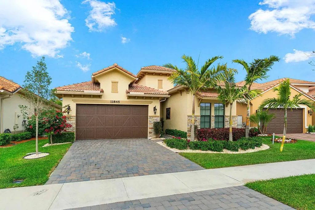 11845 Kalmar Circle N Parkland FL 33076