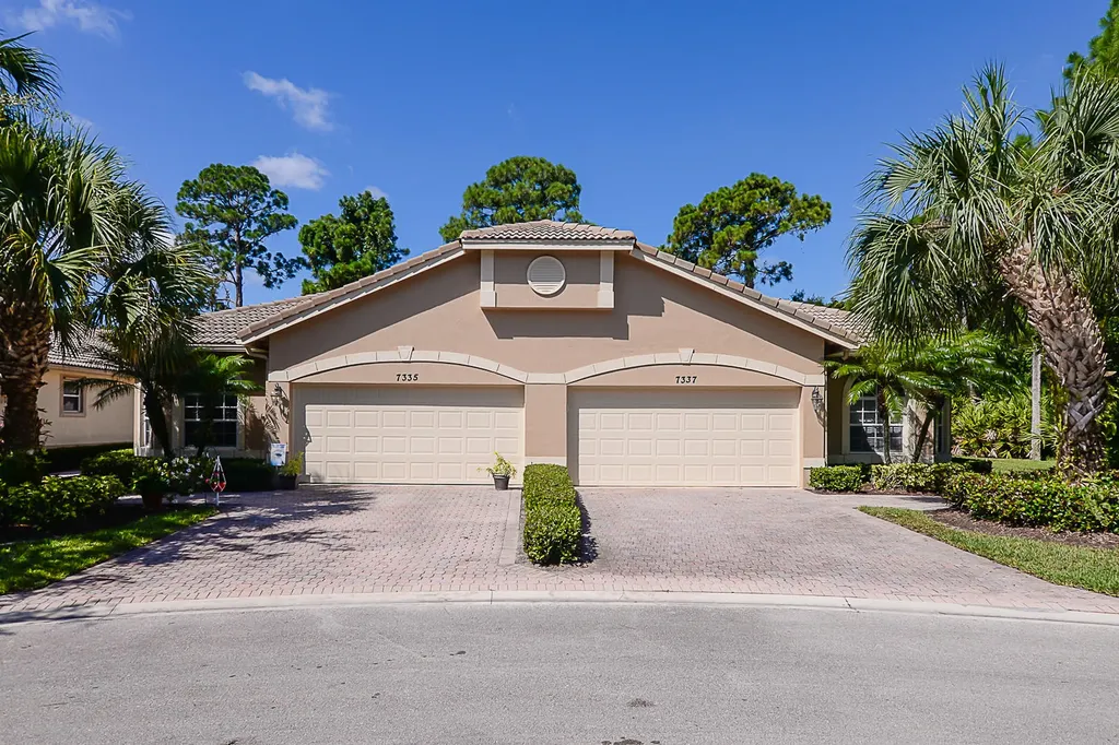 7335 Sea Pines Court Port St Lucie FL 34986