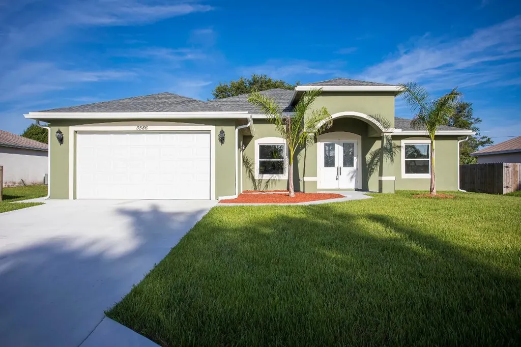 3586 SW San Benito Street Port St Lucie FL 34953