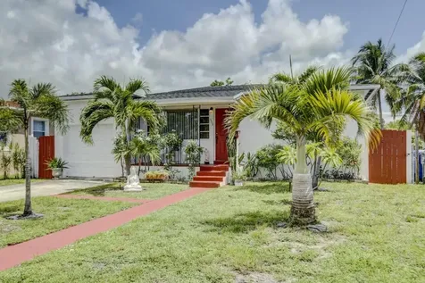 2517 Rodman Street Hollywood FL 33020