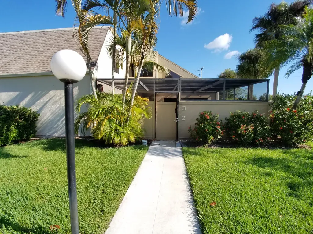 1100 SE Mitchell Avenue Port St Lucie FL 34952