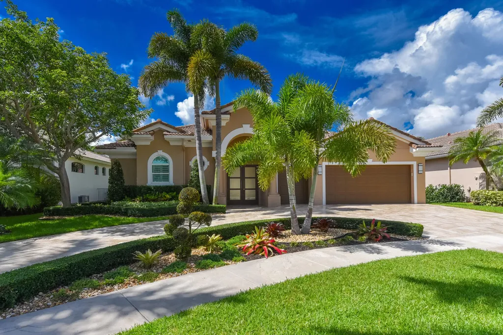 8724 Valhalla Drive Delray Beach FL 33446