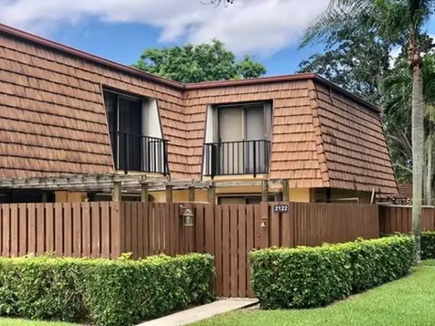 2122 21st Lane Greenacres FL 33463