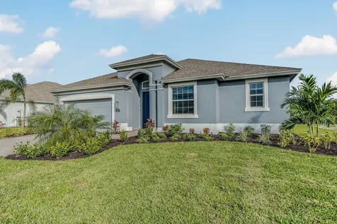 7167 33rd Square Vero Beach FL 32967