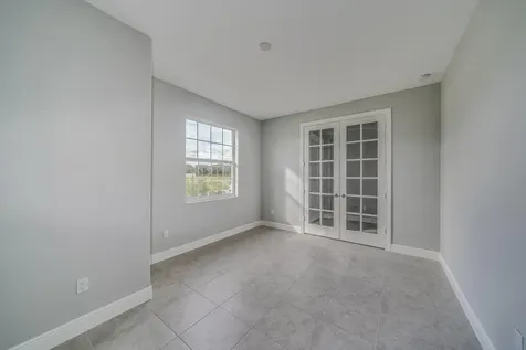 7167 33rd Square Vero Beach FL 32967