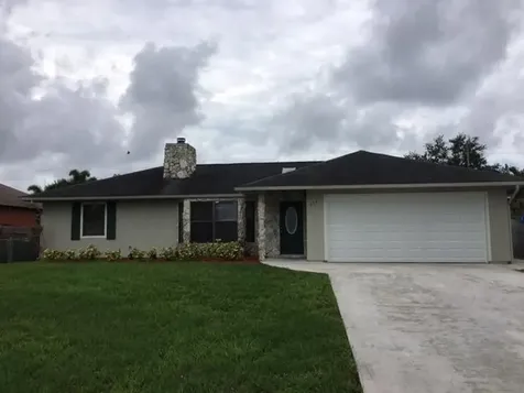 630 SW Nichols Terrace Port St Lucie FL 34953