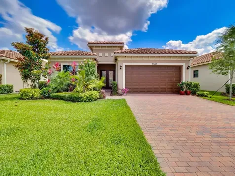 5588 55th Terrace Vero Beach FL 32967