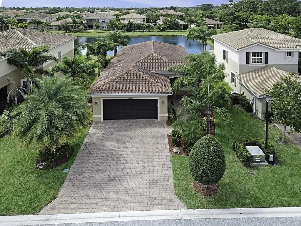 10521 Cape Delabra Court Boynton Beach FL 33473
