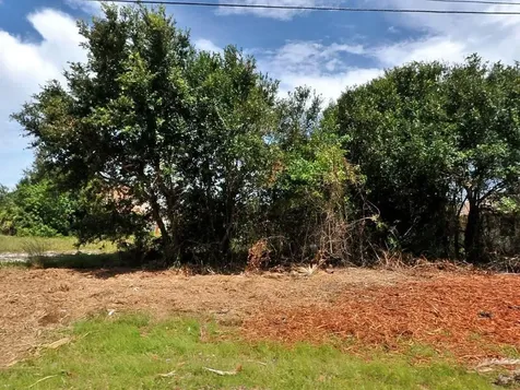 549 SW Paar Drive Port St Lucie FL 34953