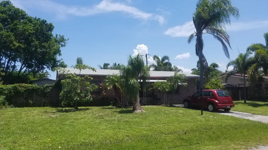 1610 NE 32nd Street Pompano Beach FL 33064