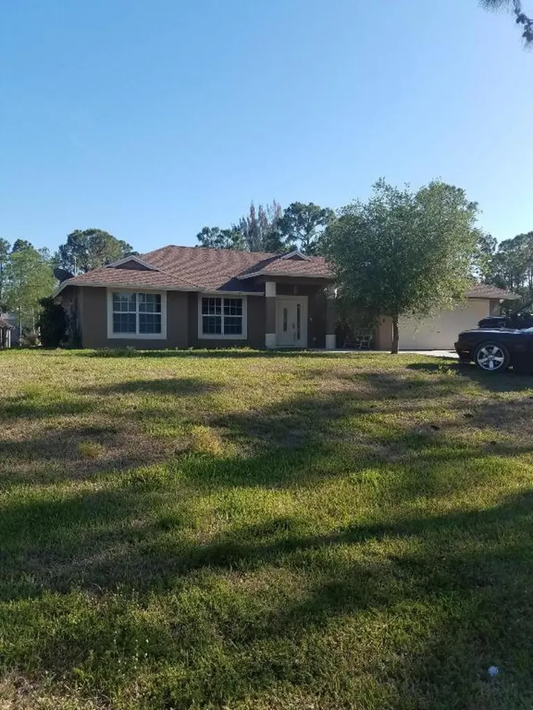 16738 84th Court N Loxahatchee FL 33470