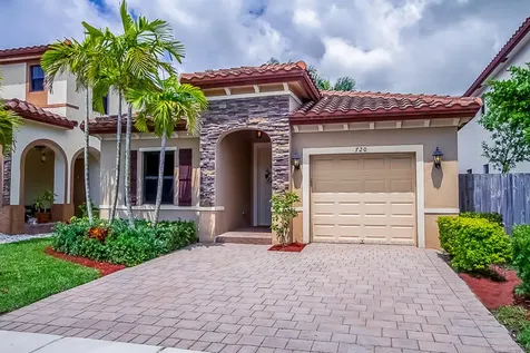 720 SE 33rd Terrace Homestead FL 33033