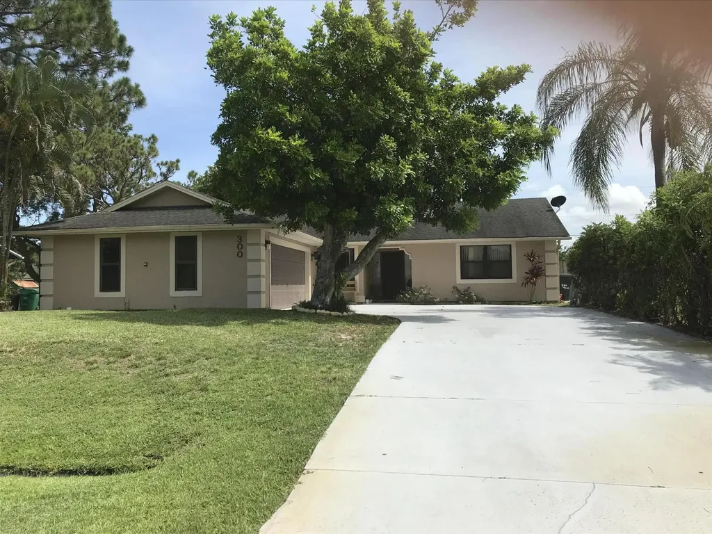 300 SW Todd Avenue Port St Lucie FL 34983