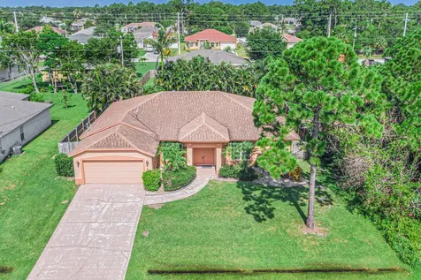 3562 SW Parsons Street Port St Lucie FL 34953