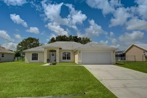 726 SW College Park Road Port St Lucie FL 34953
