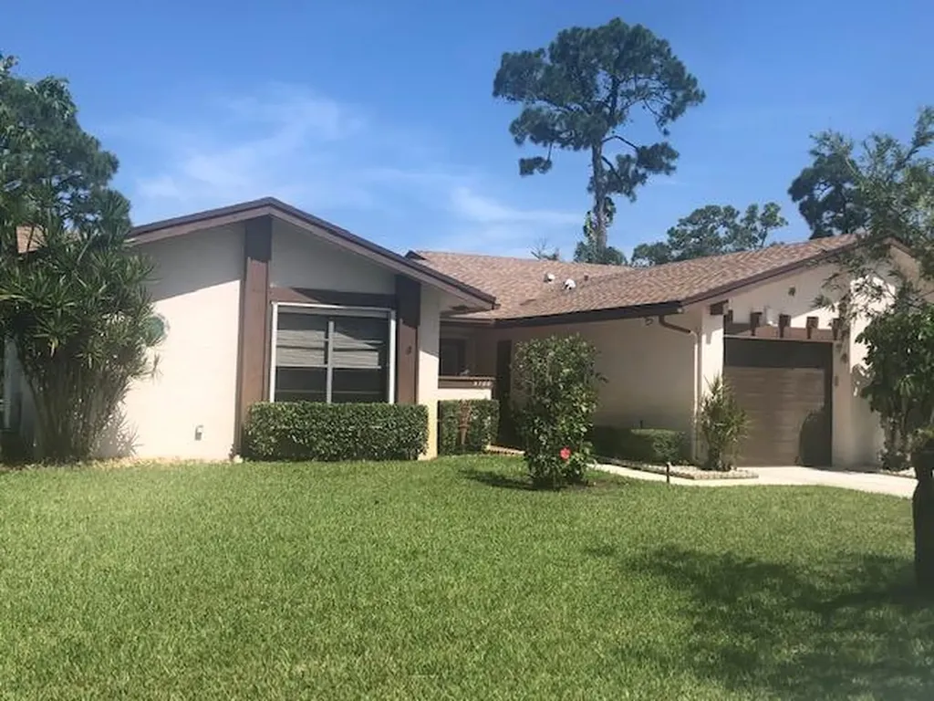 3700 Hertford Court Greenacres FL 33463