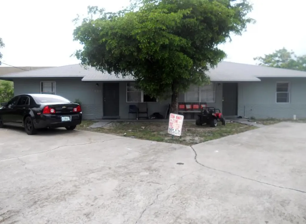 551 NW 13th Avenue Boynton Beach FL 33435