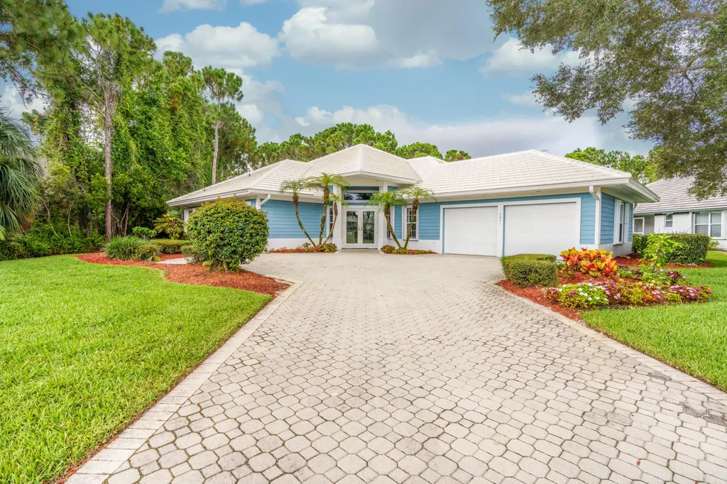 7871 SE Double Tree Drive Hobe Sound FL 33455