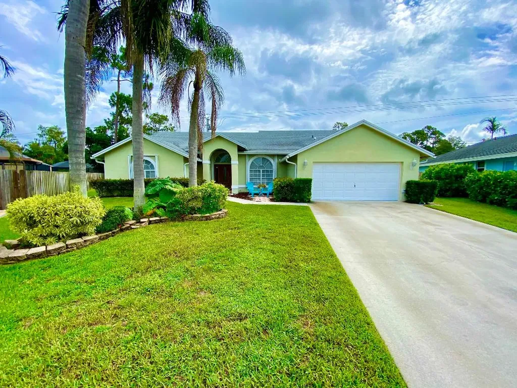 13477 Orchid Court Wellington FL 33414