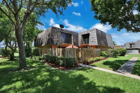 291 Arabian Road Palm Springs FL 33461