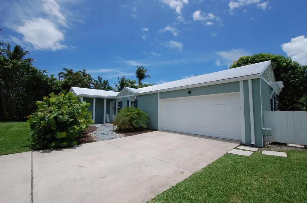 20 NW 24th Street Delray Beach FL 33444