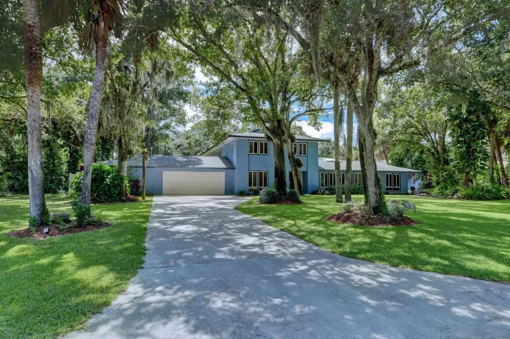 2601 Lazy Hammock Lane Fort Pierce FL 34981