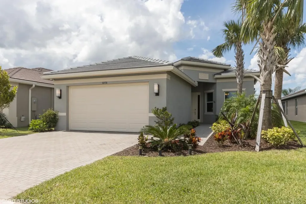 10536 SW Sunray Street Port St Lucie FL 34987