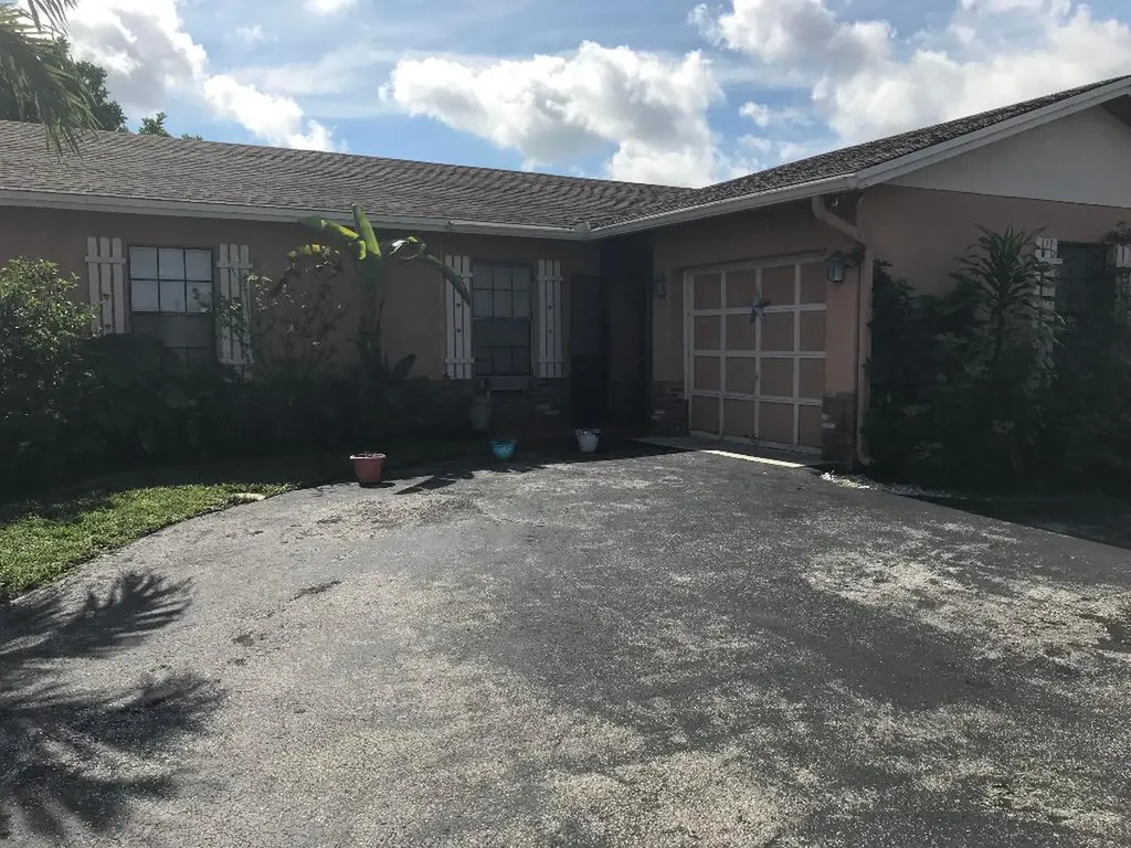 2070 NW 109th Avenue Sunrise FL 33322